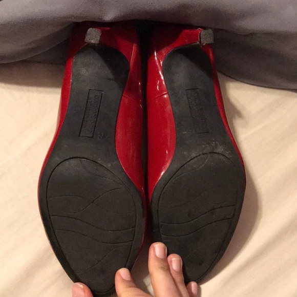 Red heels - Picture 3 of 4